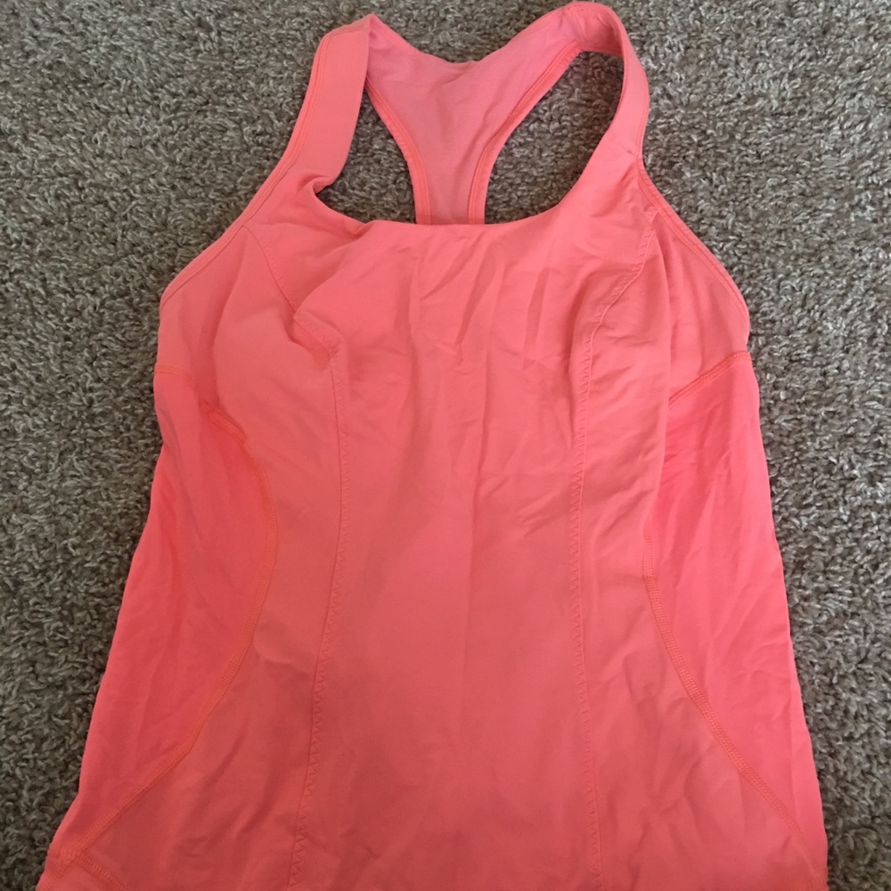 Lululemon racerback tank with built in bra